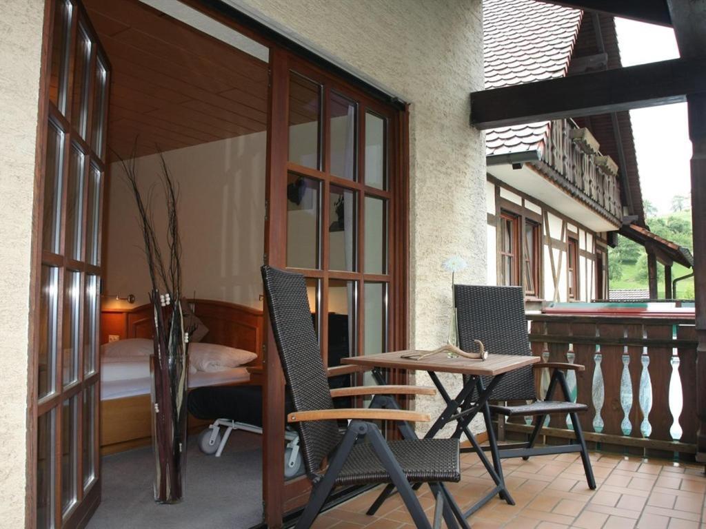 Inn Landgasthof "Zur Gemuetlichkeit" Mombris Екстериор снимка